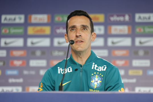 COLETIVA PAULO VICTOR 2.jpg