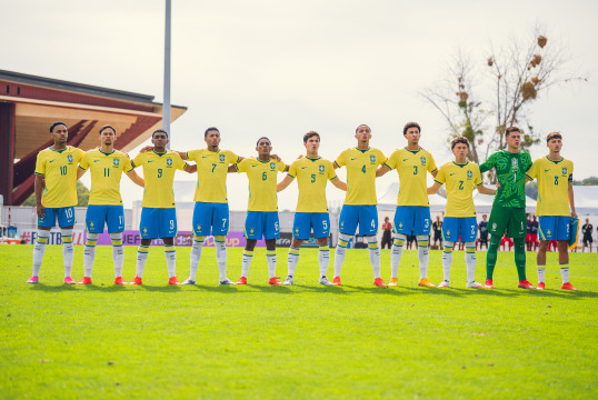24SET - SELEÇÃO SUB17 - JOGOBRAXCAN-3-2.jpg