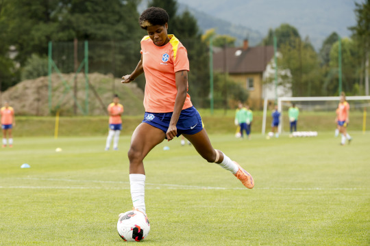 Treino Sub-20 FEM 10-09-26-33.jpg