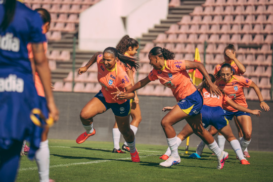 07OUT - SELEÇÃO FEMININA SUB17 - TREINO-42.jpg
