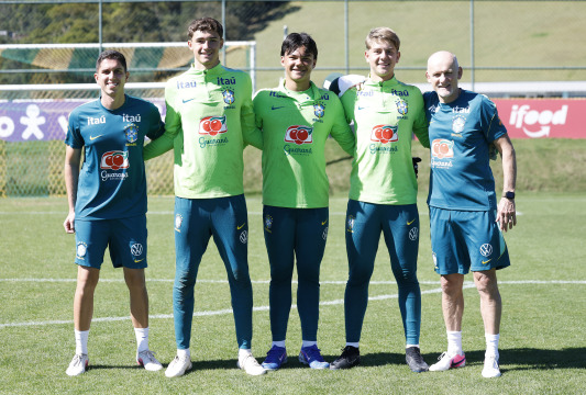 20AGO2026 TREINO SUB15 1 TAFFAREL GOLERIOS.jpg