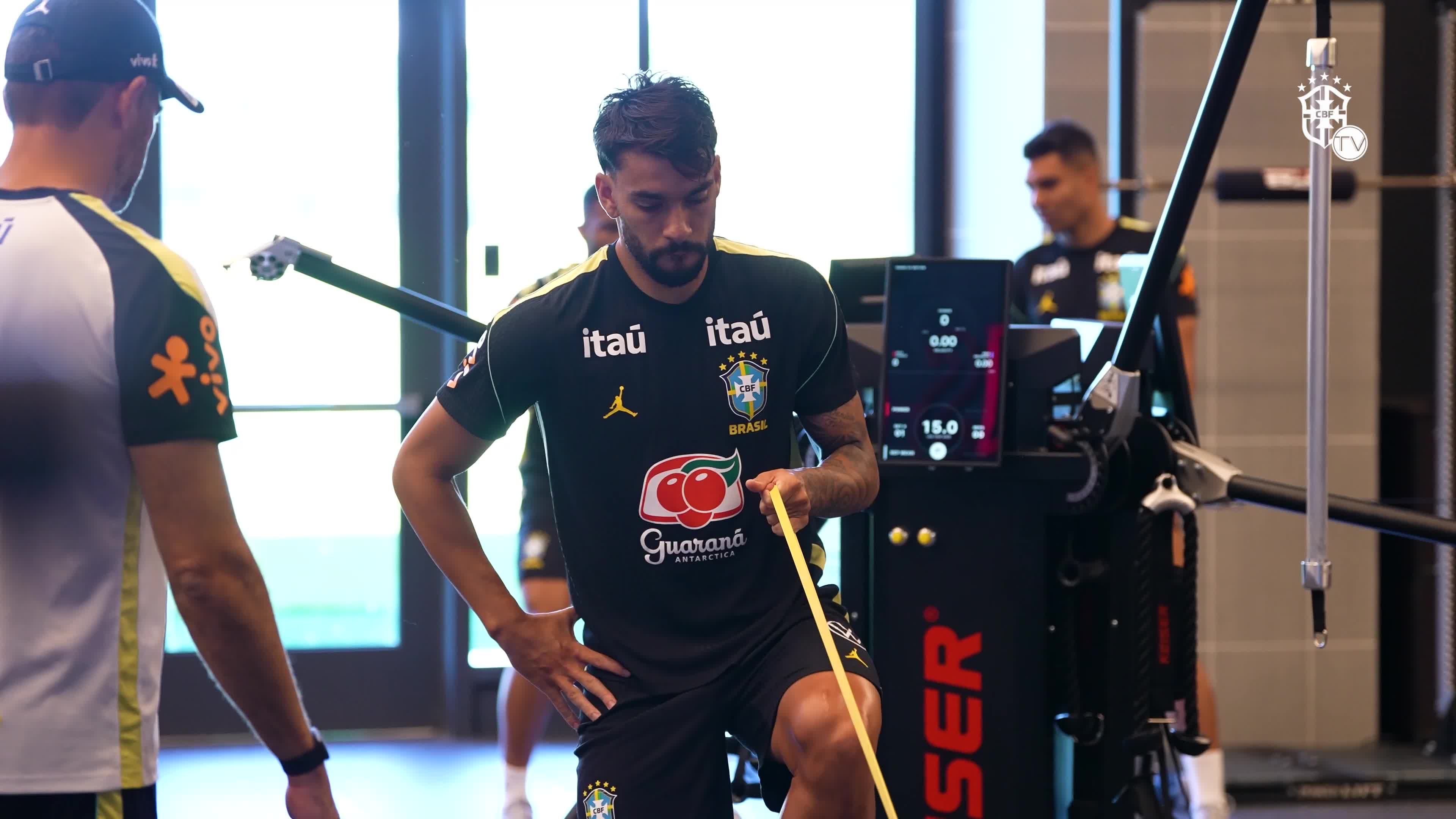 Video Treino da Seleção Brasileira 16-06.mp4