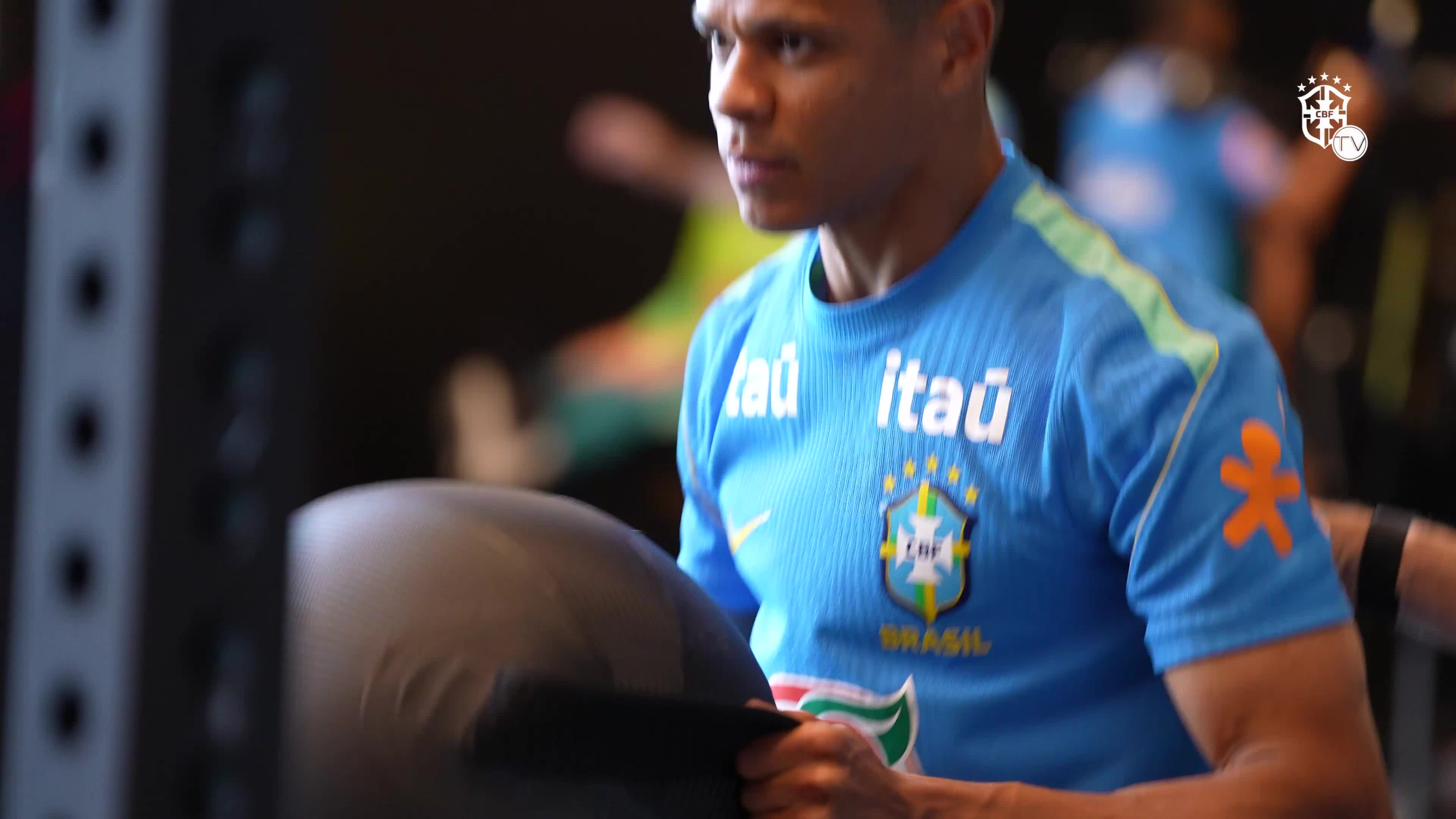 Video Treino da Seleção Brasileira 27-06.mp4