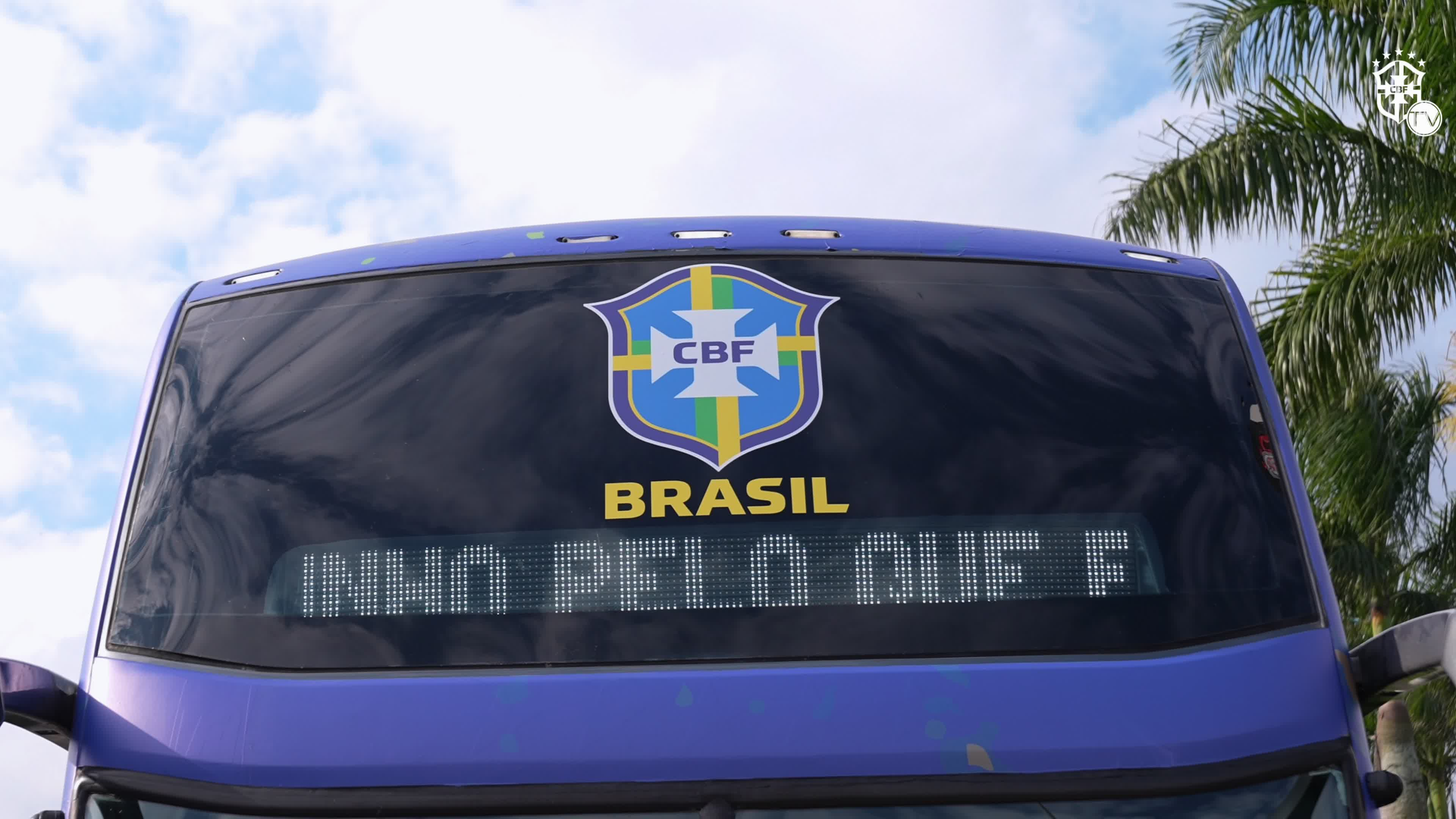 PRIMEIRO TREINO DA SELEÇÃO FEMININA EM SÃO PAULO .mov